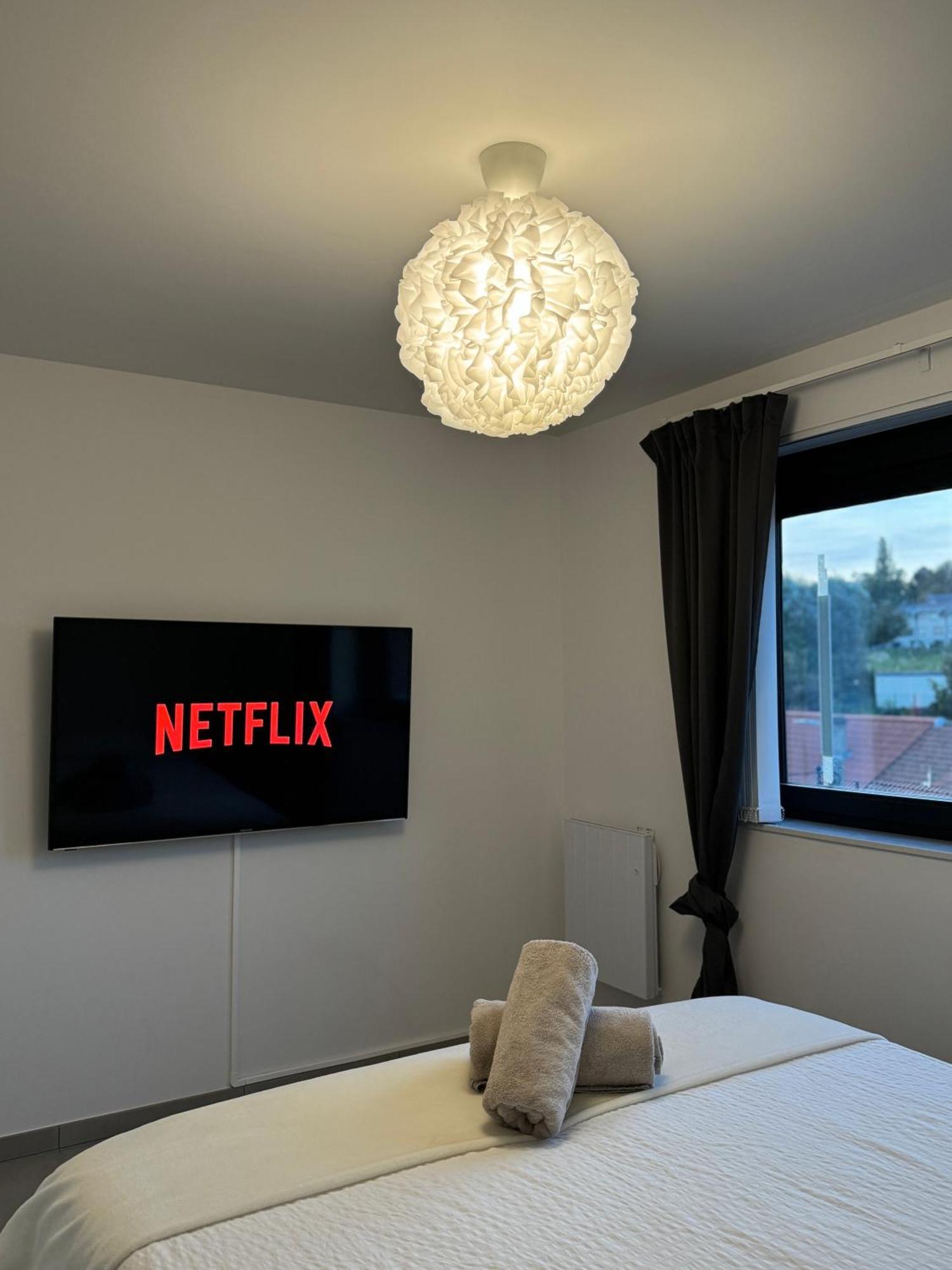 Liege Luxe & Jacuzzi Sous Les Etoiles Διαμέρισμα Saint-Nicolas  Εξωτερικό φωτογραφία